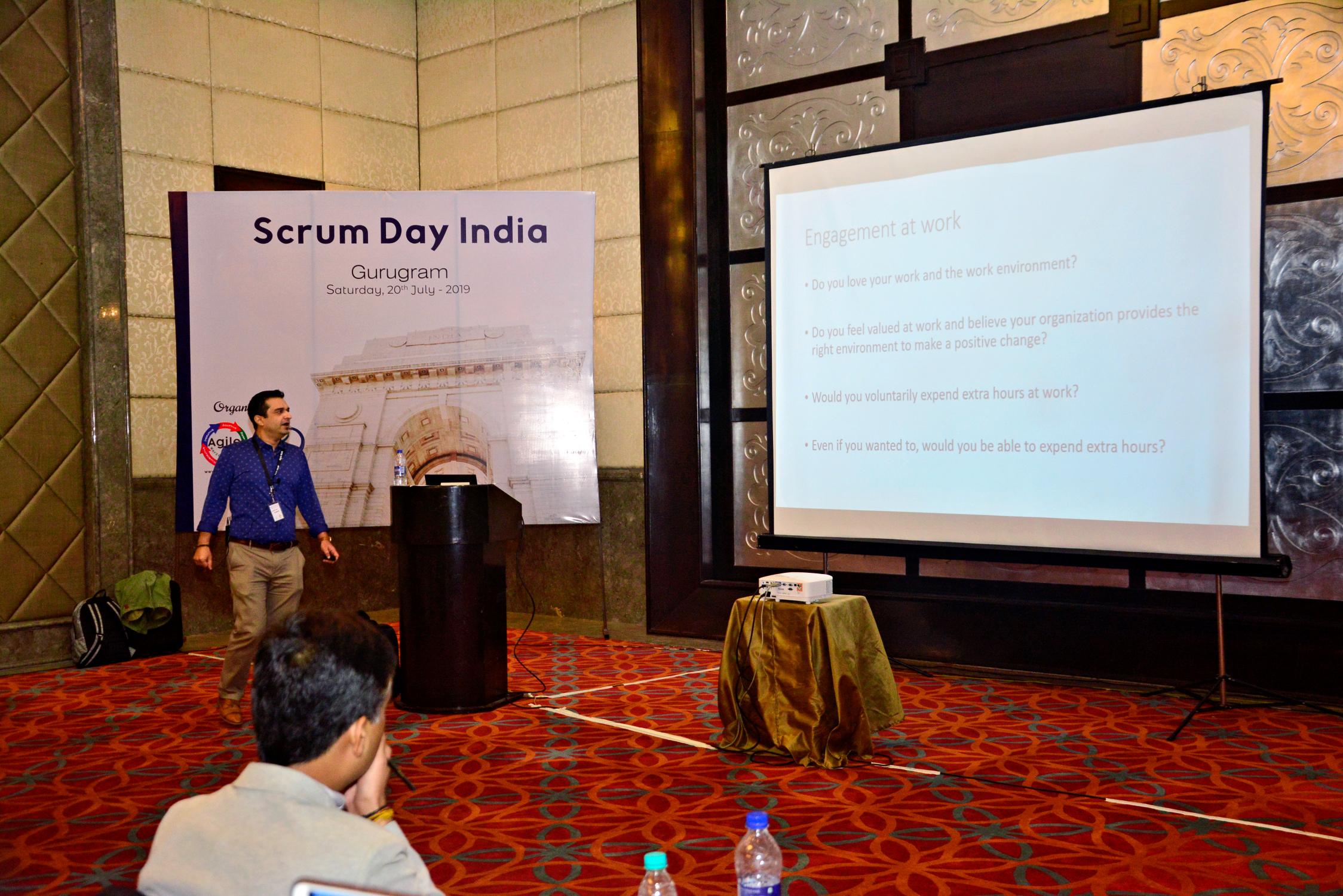 Chetan Arora discussing Organization structures